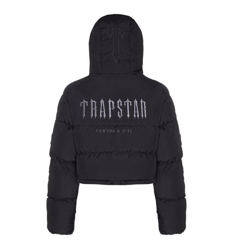 trapstar ladies jackets.